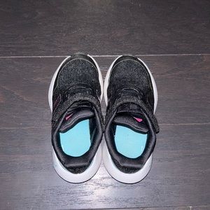 Little kids adidas shoes size 11 girls